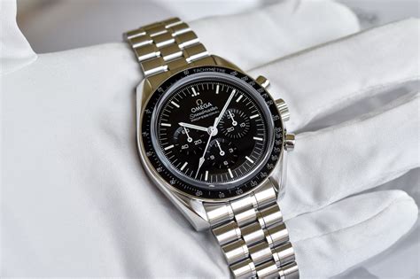 omega moon watch 2021|omega moonwatch lug to lug.